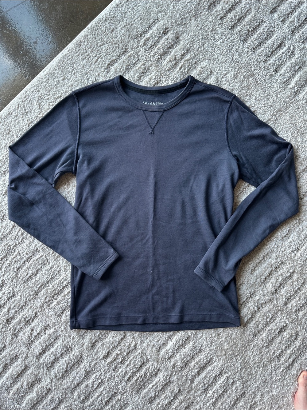 Wool & Prince Men's Navy Long-Sleeve Crewneck Sweater